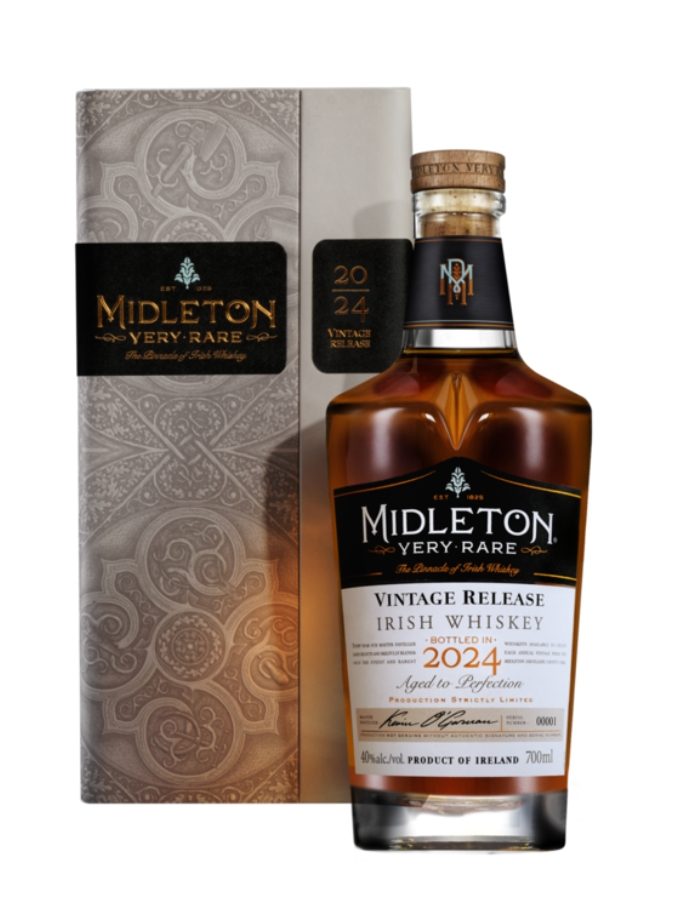 THE NIKKA IX NINE DECADES 700ml 48% 90周年 THE NIKKA IX NINE DECADES 700ml 48% 90周年