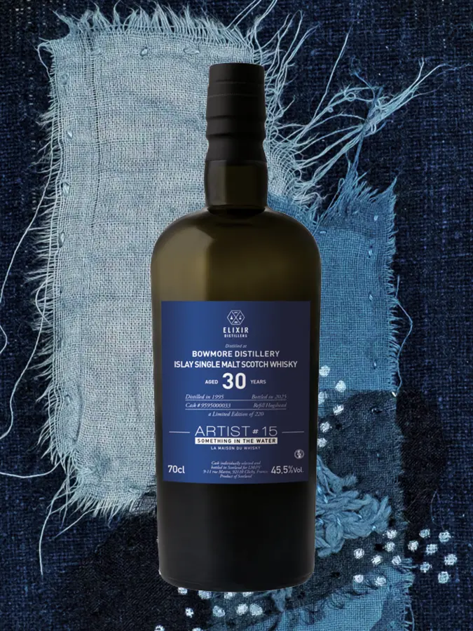 BOWMORE 1995 Aged 30 Years ARTIST #15 Something in the Water