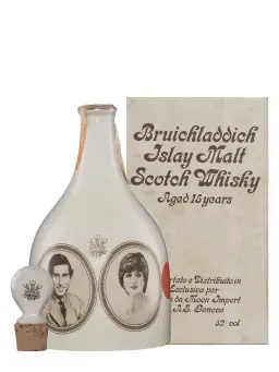 BRUICHLADDICH 15 ans 1965 Ceramic decanter - secondary image - 1965 Vintage Whisky