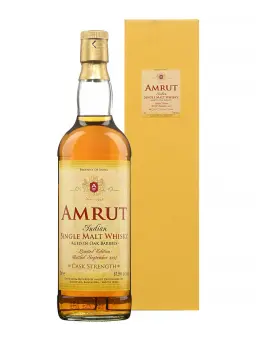 AMRUT Cask Strength Of - visuel secondaire - Whiskies Indiens